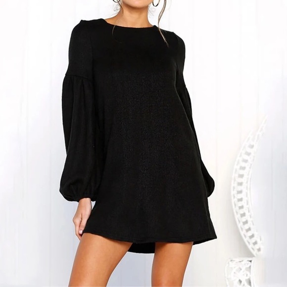 BELL LONG SLEEVES T-SHIRT MINI DRESS - BLACK - Picture 1 of 3